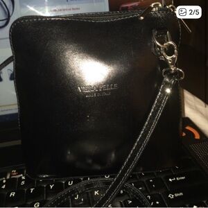 Vera Pelle Black Leather Crossbody